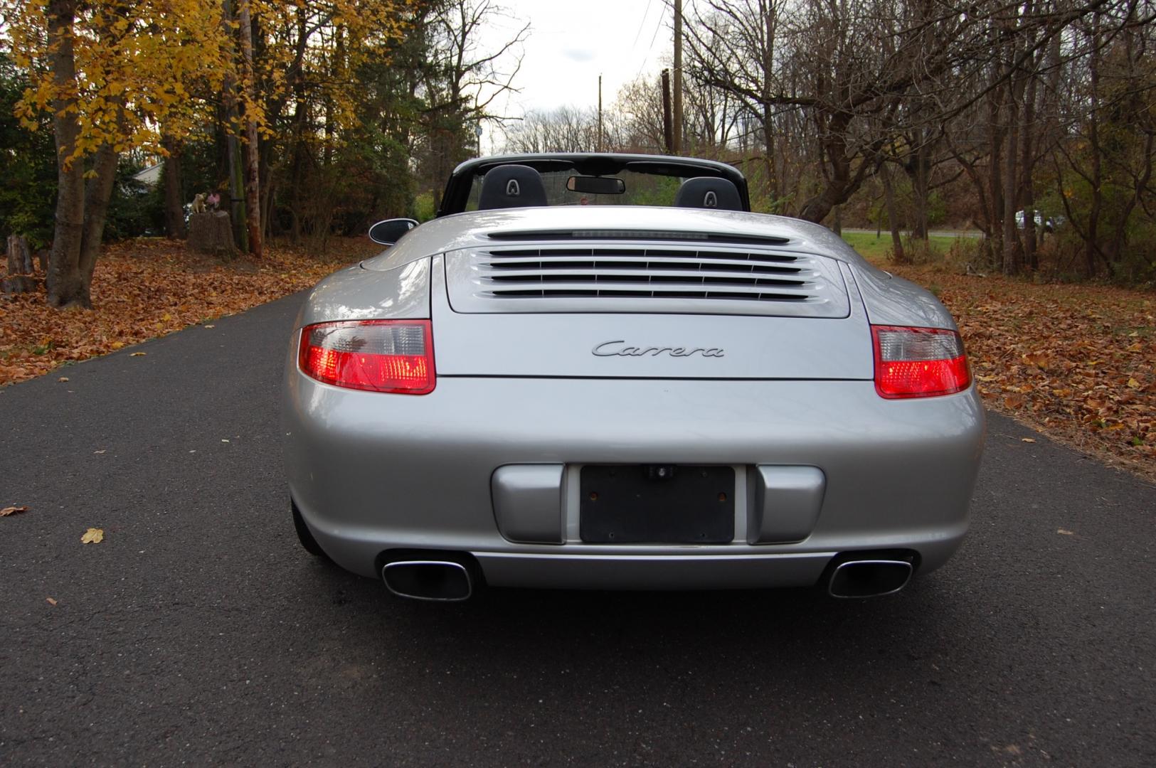 2006 Silver /Black Leather Porsche 911 (WP0CA29946S) with an 3.6L engine, 6 Speed Manual transmission, located at 6528 Lower York Road, New Hope, PA, 18938, (215) 862-9555, 40.358707, -74.977882 - Here we have a beautiful 911 convertible with a 3.6L 6 cylinder engine putting power to the rear wheels via a 6 speed manual transmission. The interior offers black leather, keyless entry, 2 master keys, cruise control, tilt steering wheel, power windows/locks/mirrors, power convertible top, power s - Photo#9